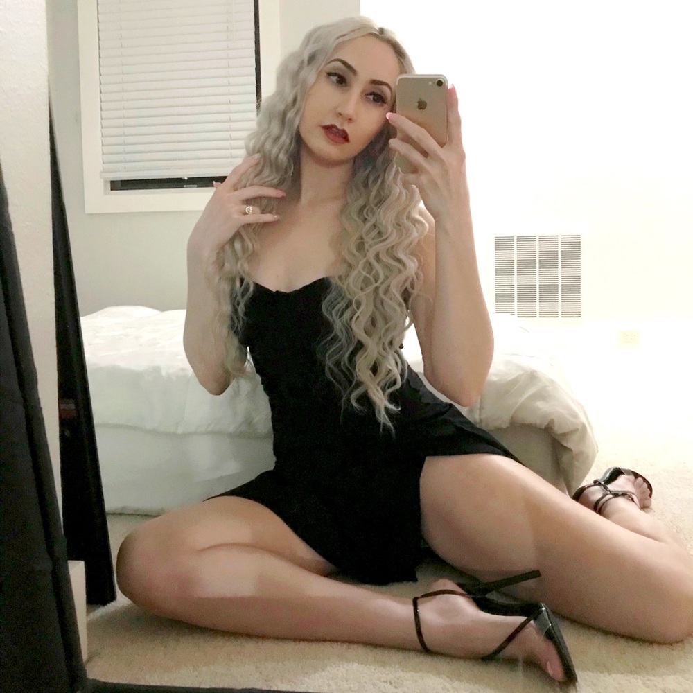 WETSEAL COCKTAIL DRESS